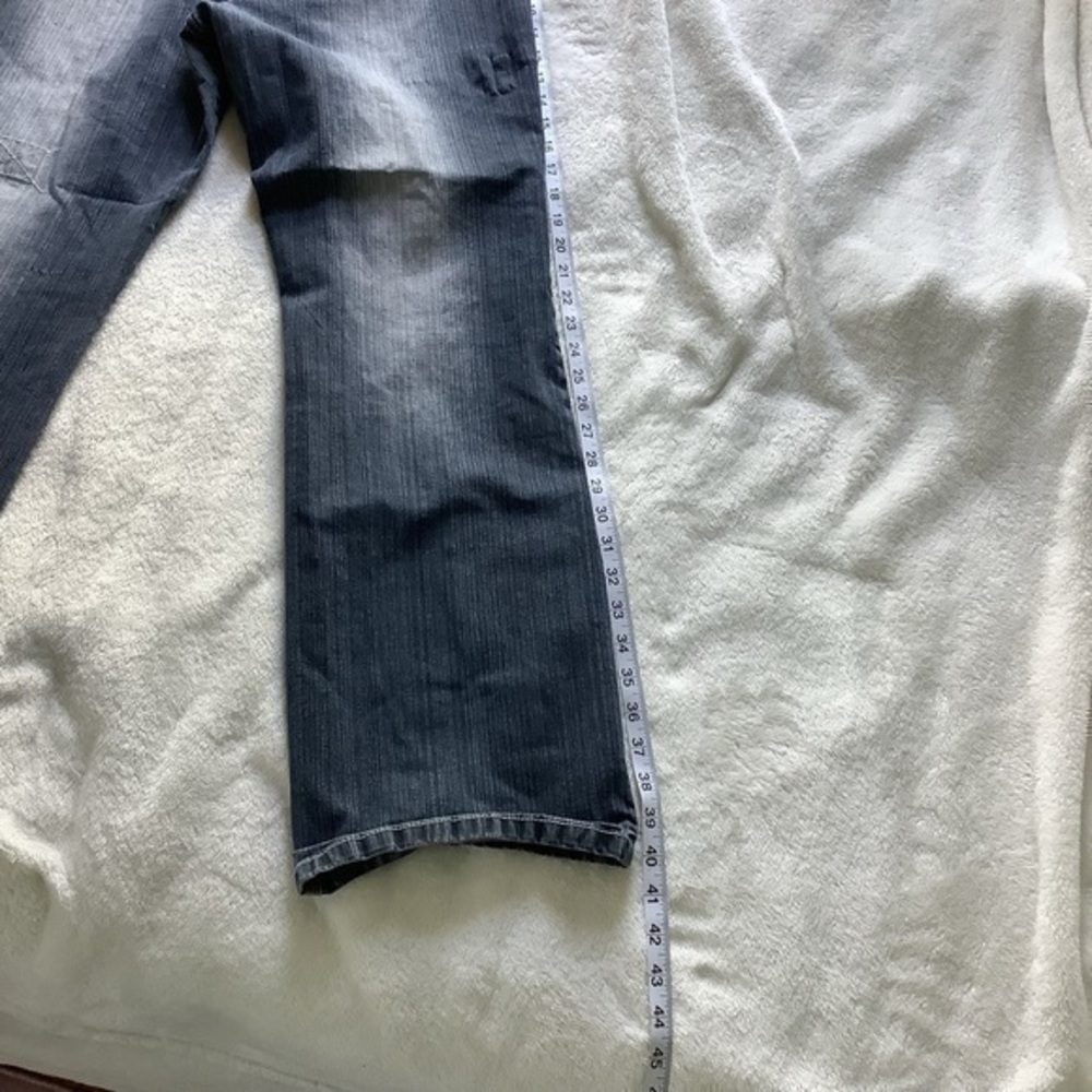 Bootcut jeans - Picture 8 of 11